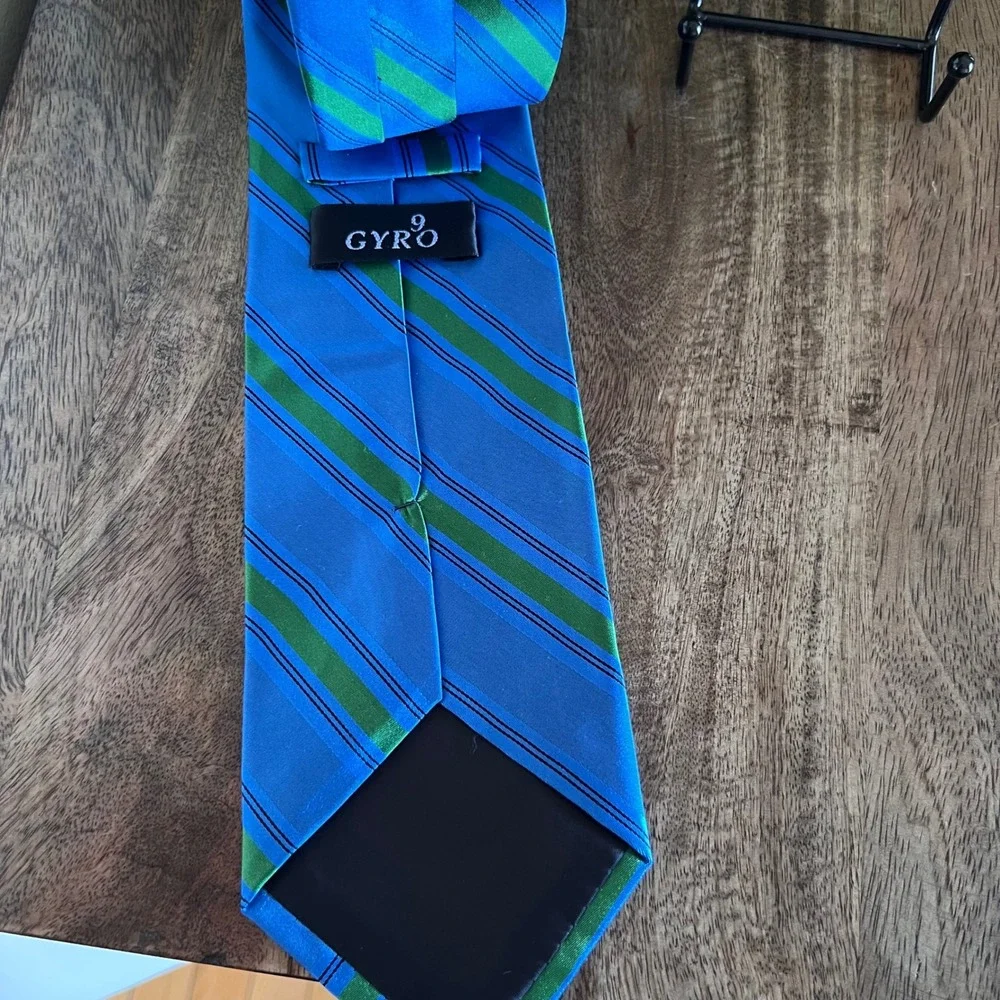 GYRO Mens‎ Tie Blue Green Striped Silk Necktie Professional Formal 100% Silk